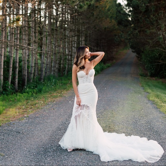 Inbal Dror Haute Couture Mermaid Wedding Dress - Picture 9 of 16